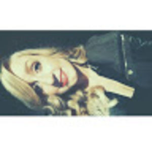 Meet your Posher, Hailley